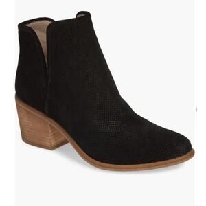 Hinge Barris Black Suede Chunky V-Shaft Block Heel Ankle Boot Bootie - Size 10